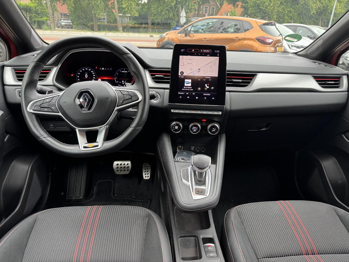 Renault Renault