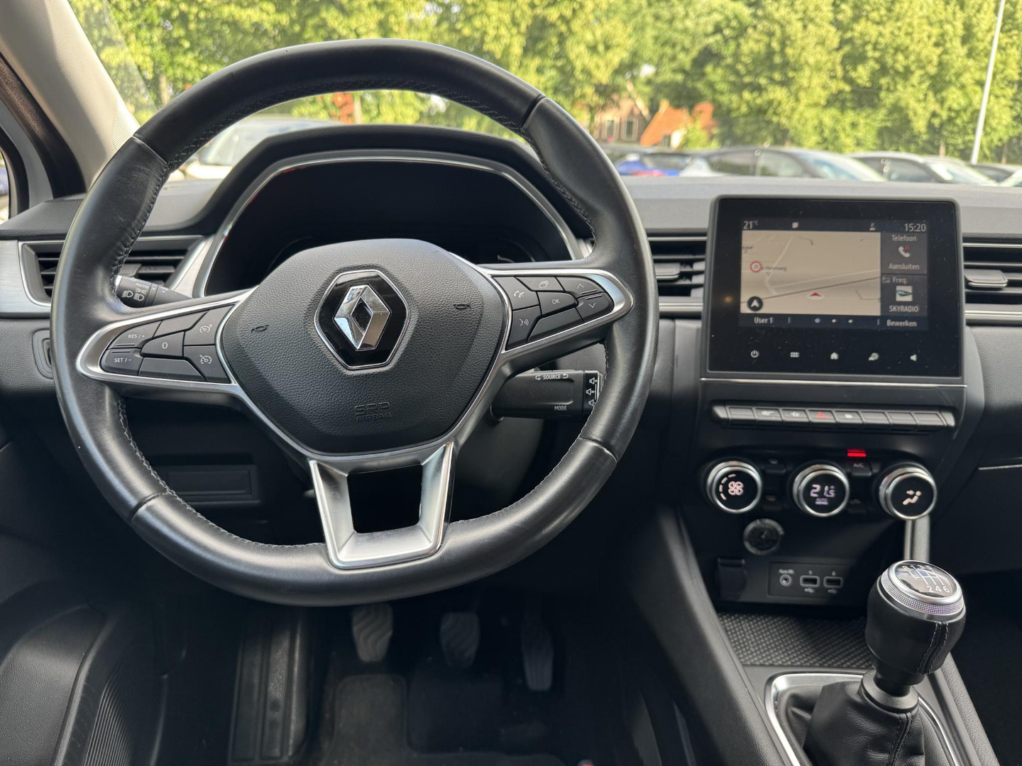 Renault Renault