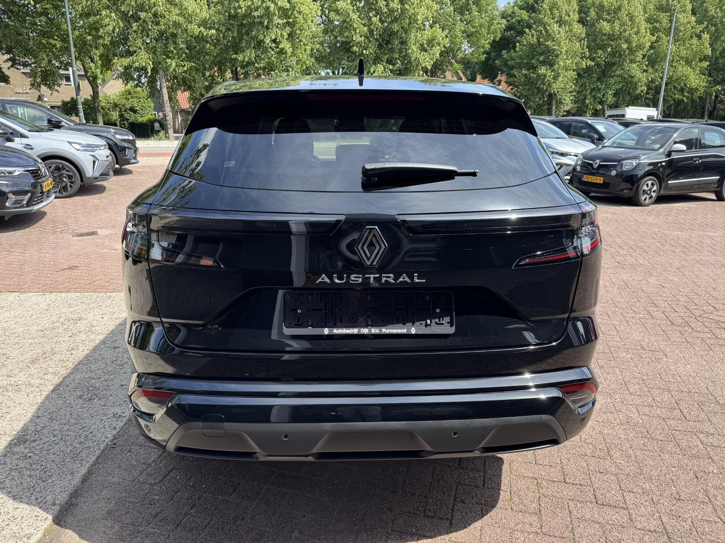 Renault Renault