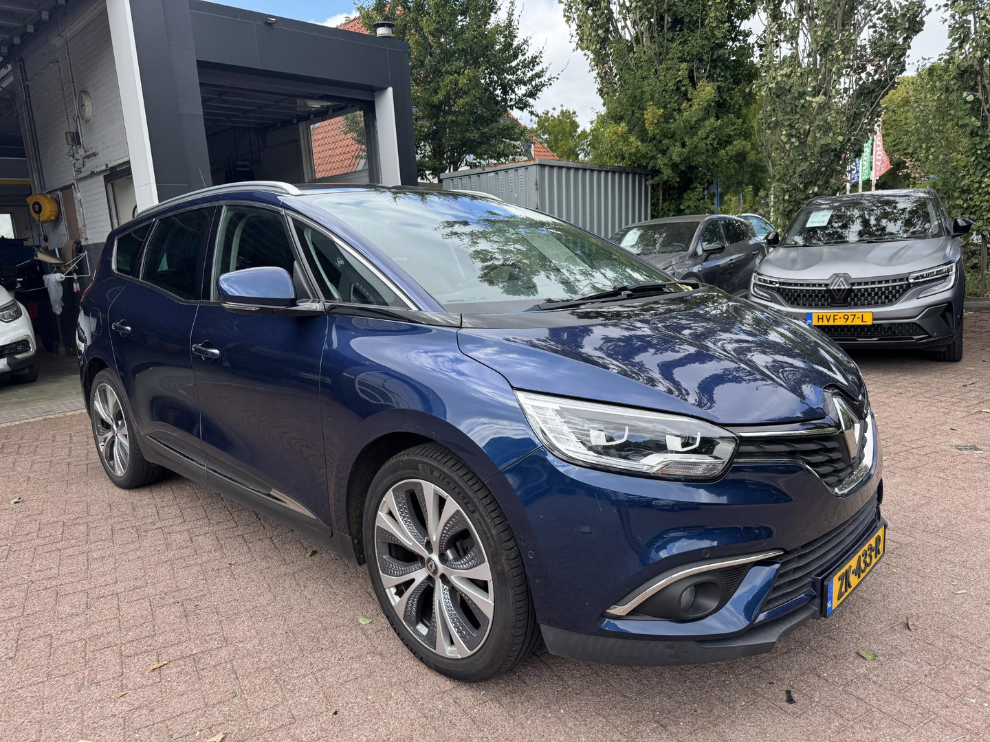 Renault Renault