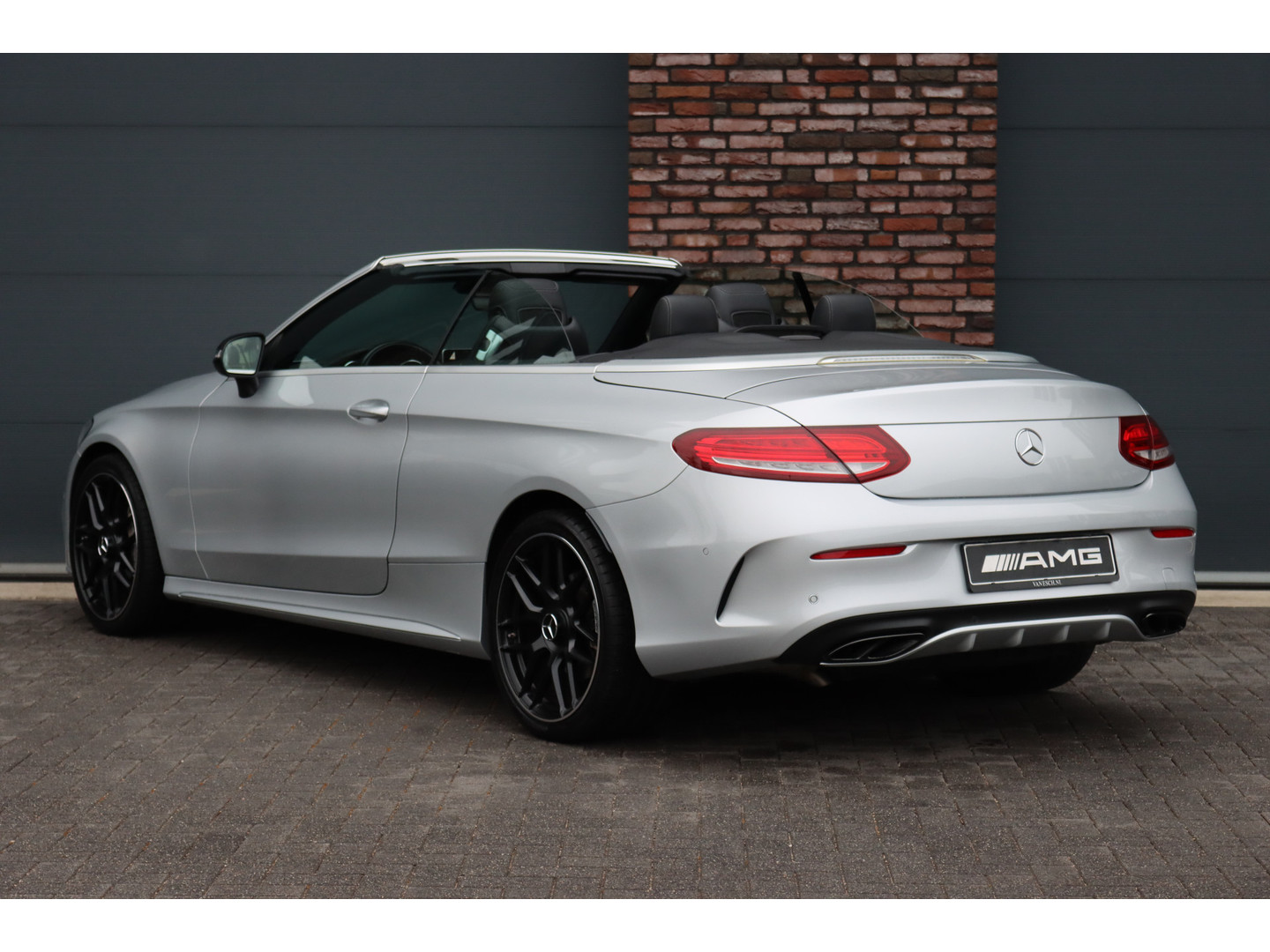 Mercedes-Benz Mercedes-Benz