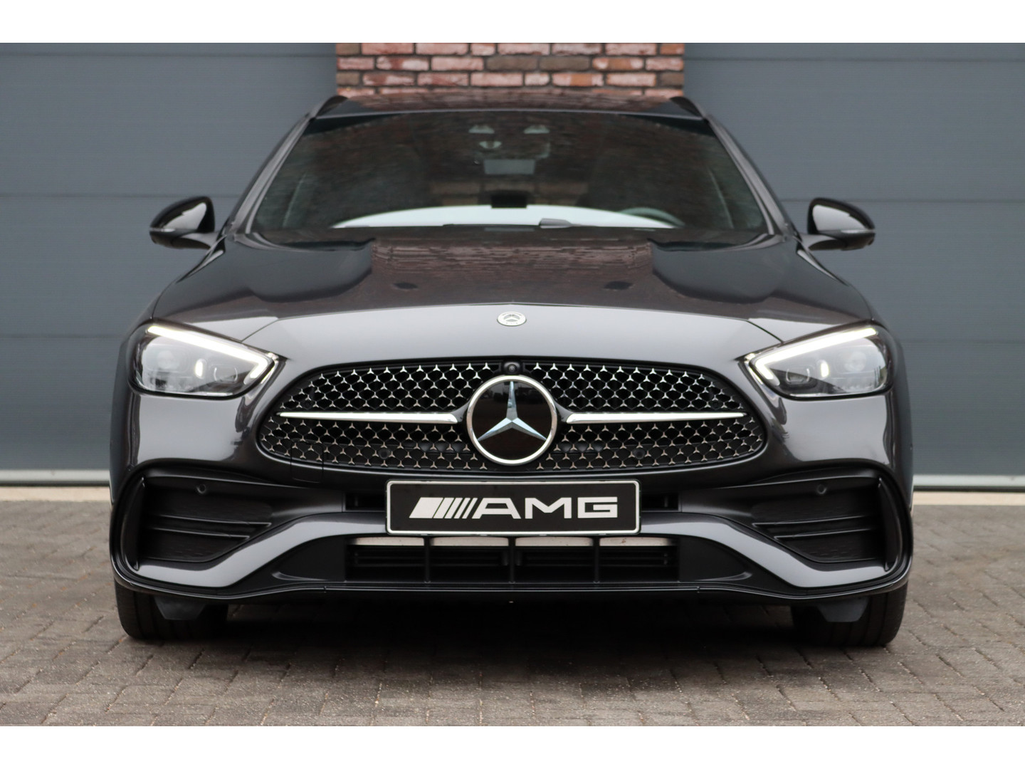 Mercedes-Benz Mercedes-Benz