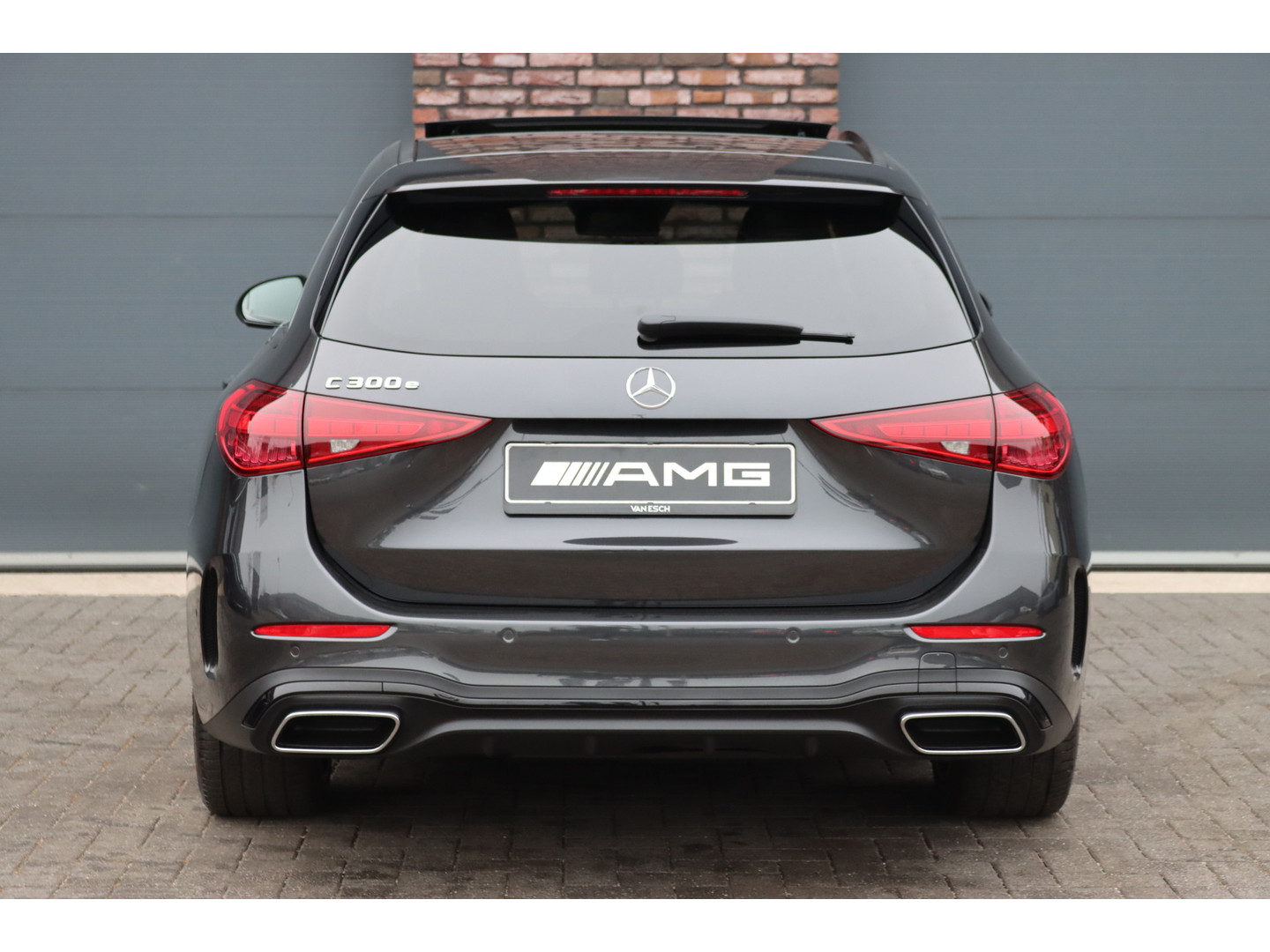 Mercedes-Benz Mercedes-Benz