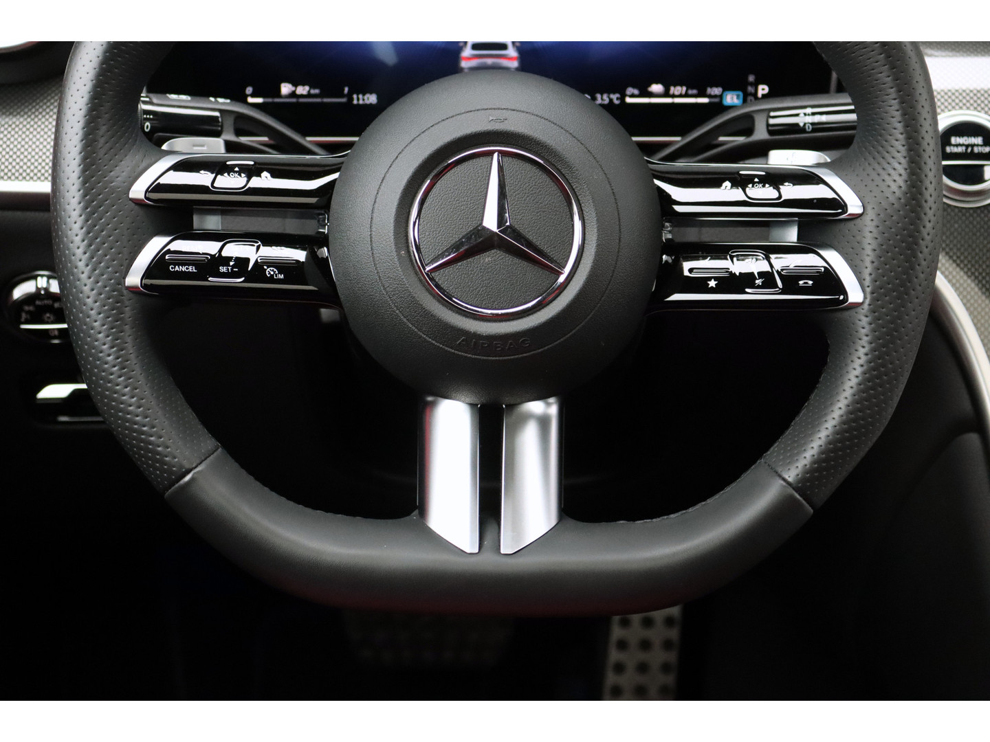Mercedes-Benz Mercedes-Benz