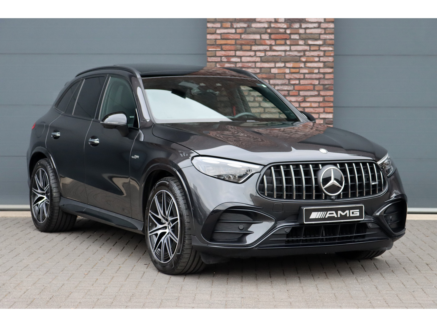 Mercedes-Benz Mercedes-Benz