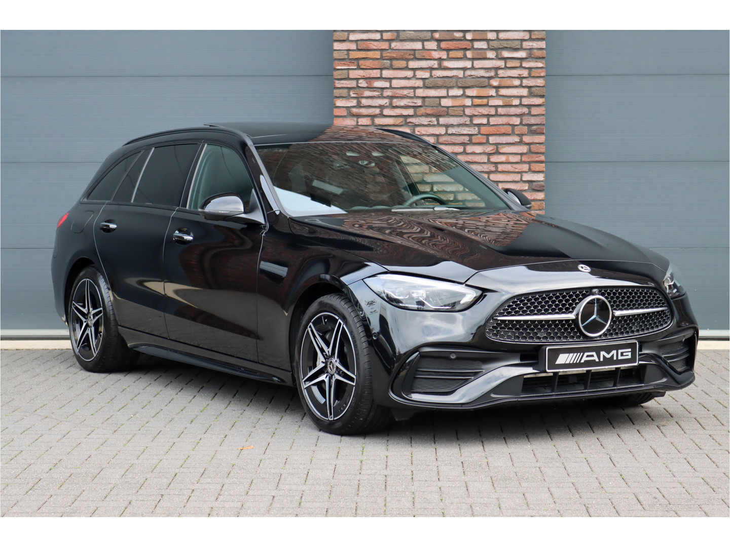 Mercedes-Benz Mercedes-Benz