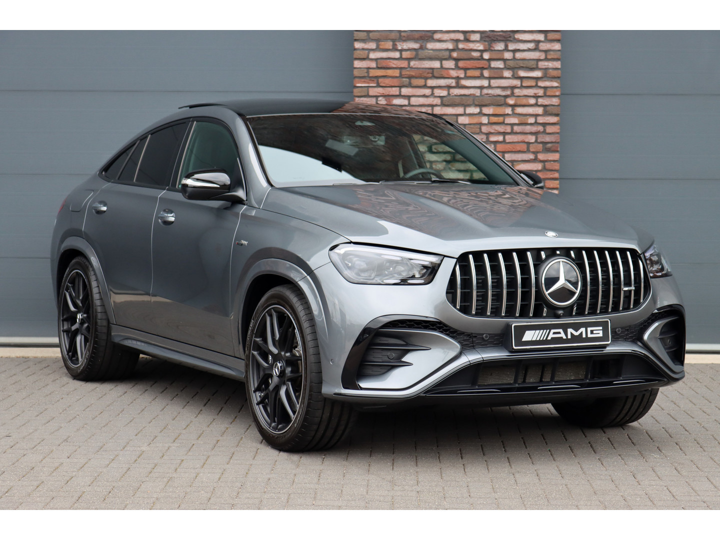 Mercedes-Benz Mercedes-Benz