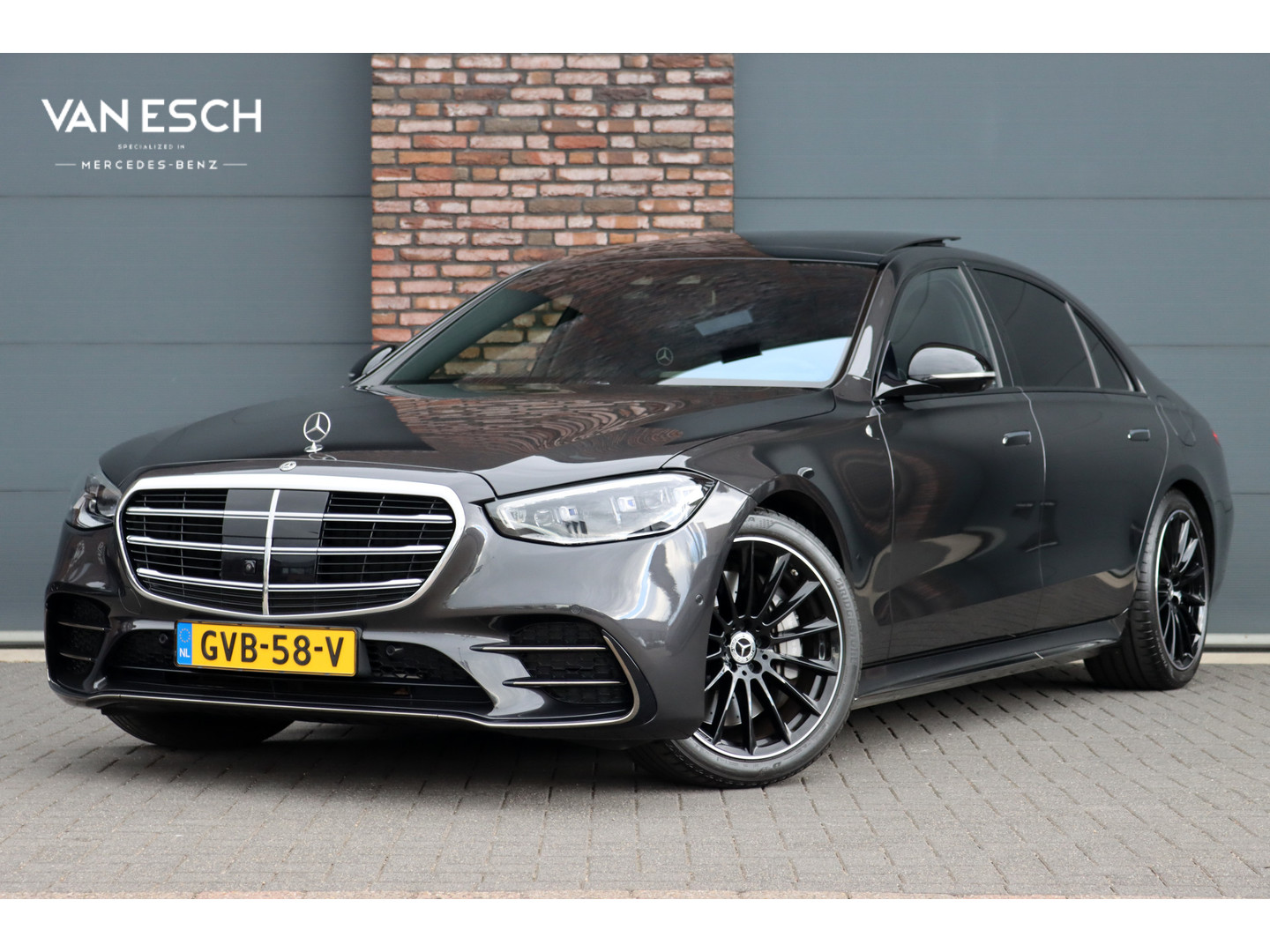 Mercedes-Benz Mercedes-Benz