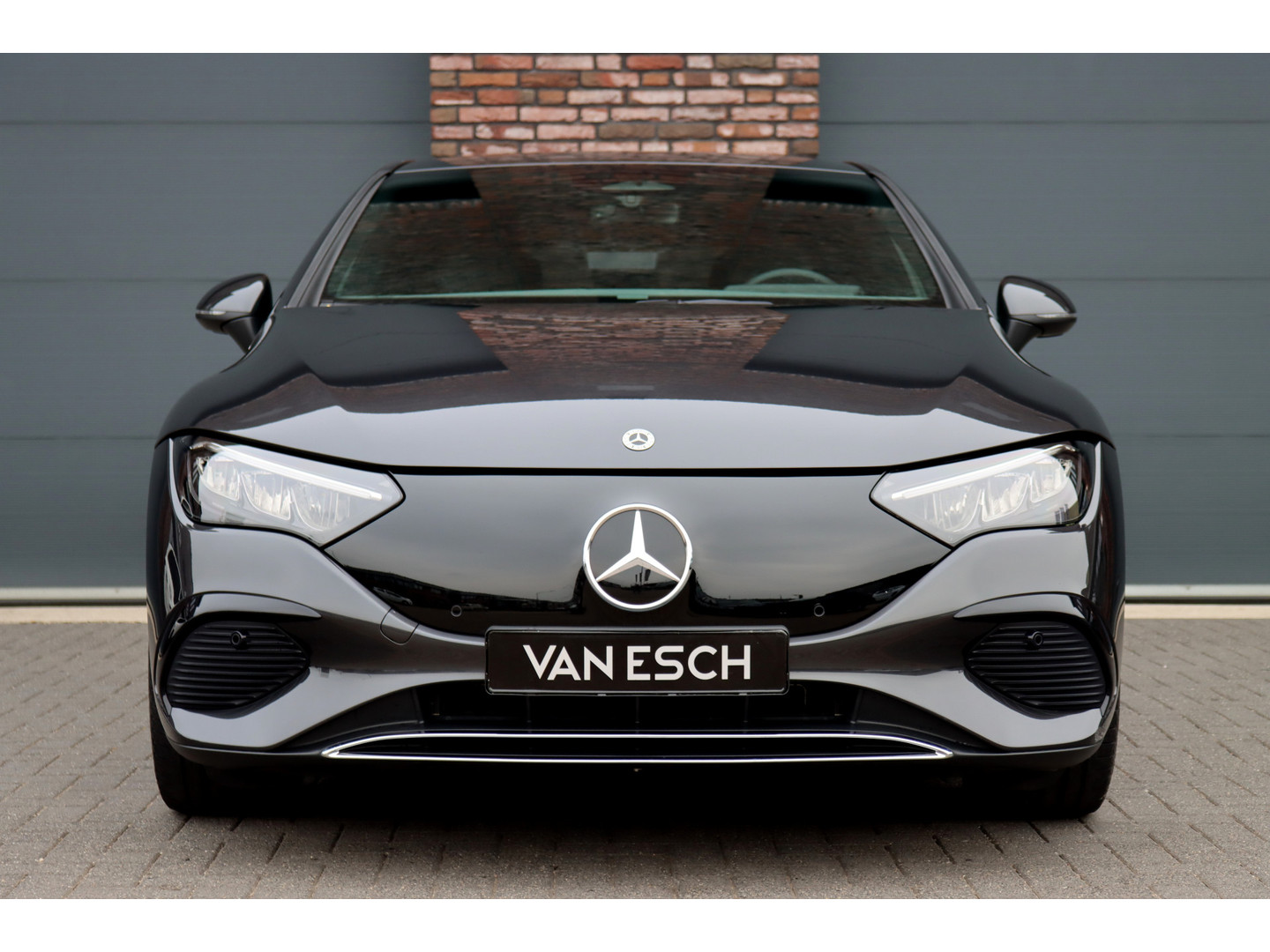 Mercedes-Benz Mercedes-Benz
