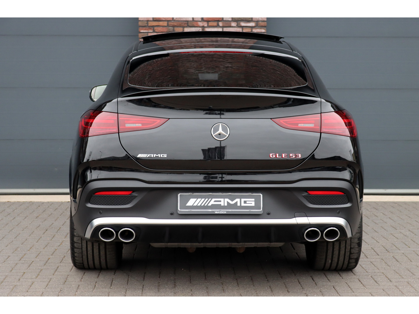 Mercedes-Benz Mercedes-Benz
