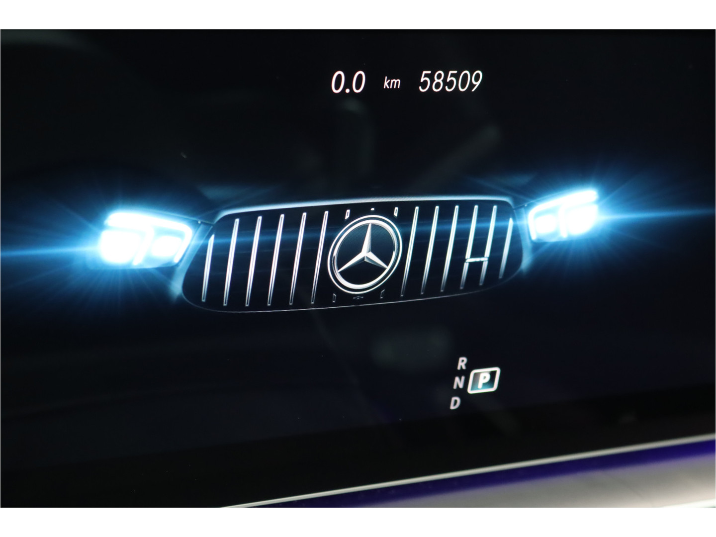 Mercedes-Benz Mercedes-Benz
