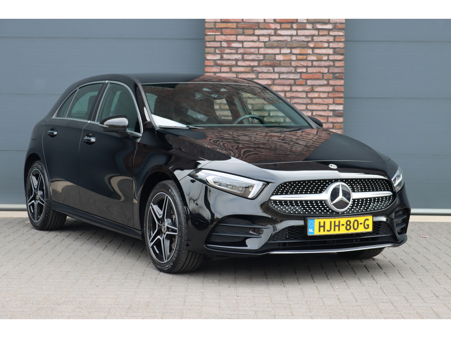 Mercedes-Benz Mercedes-Benz