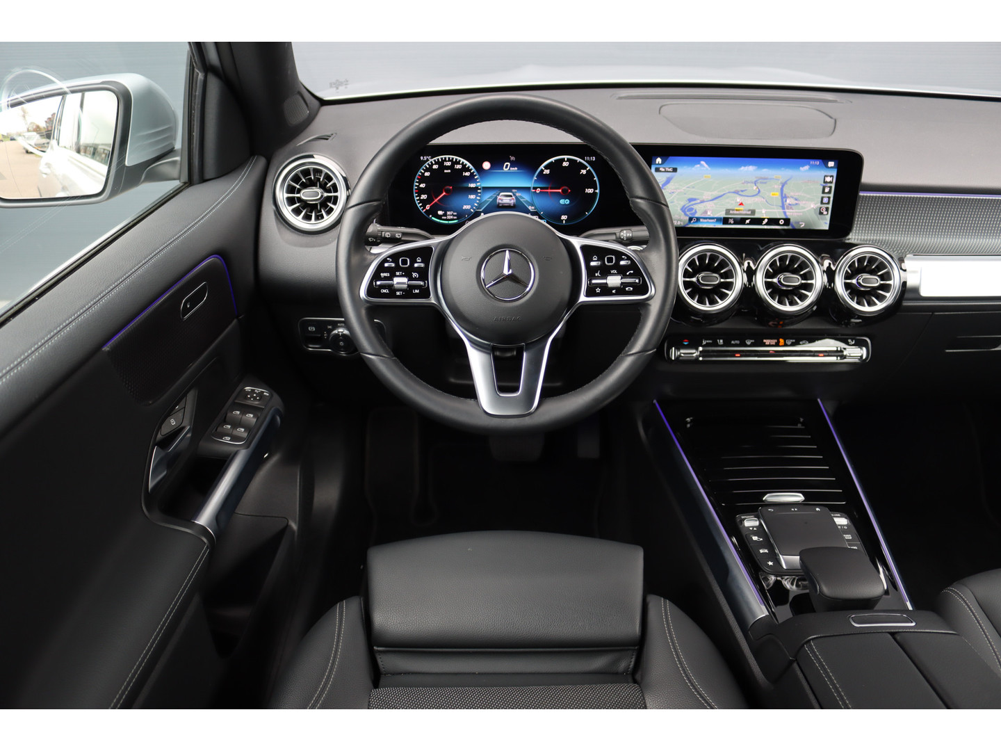 Mercedes-Benz Mercedes-Benz
