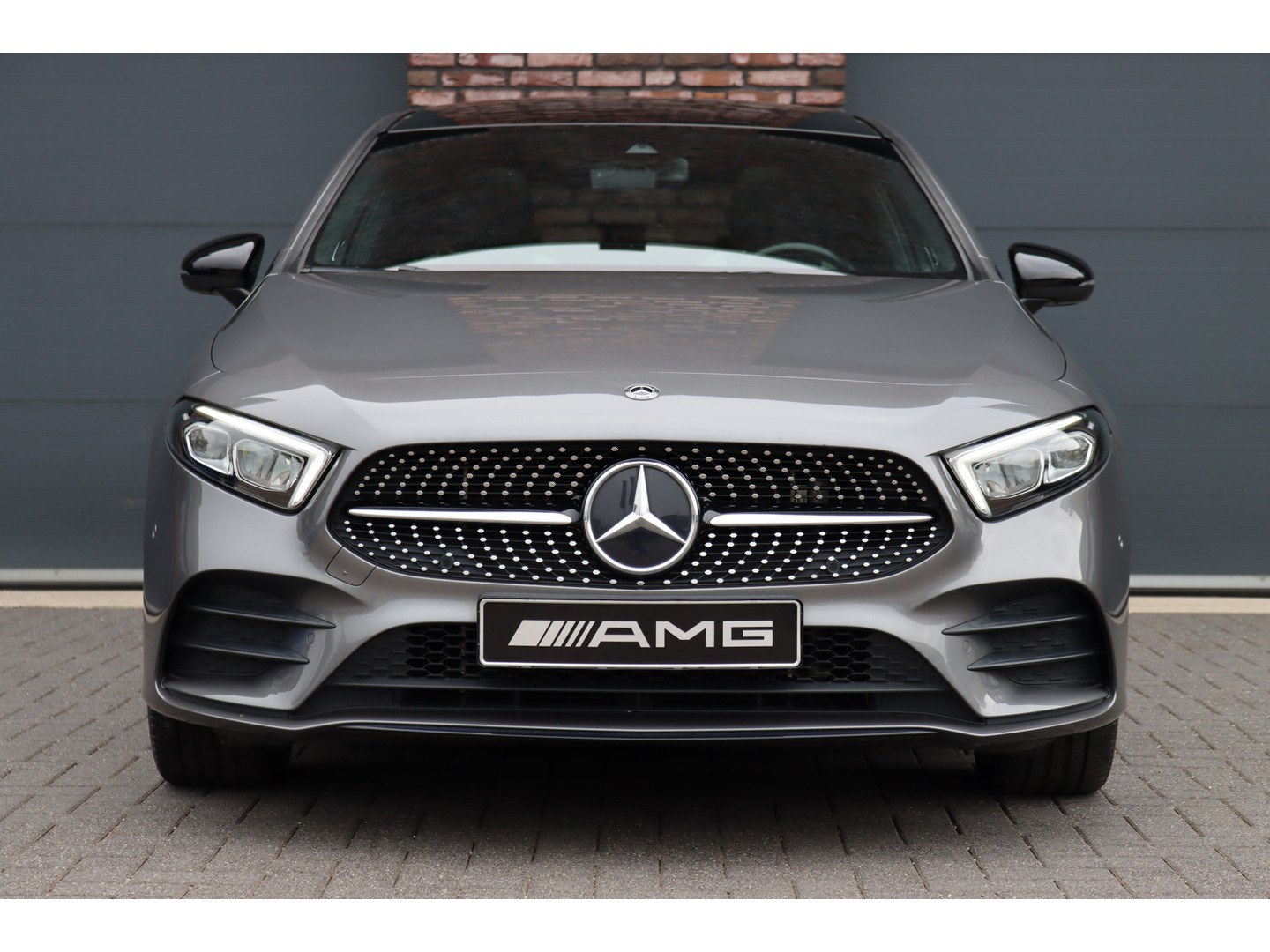Mercedes-Benz Mercedes-Benz