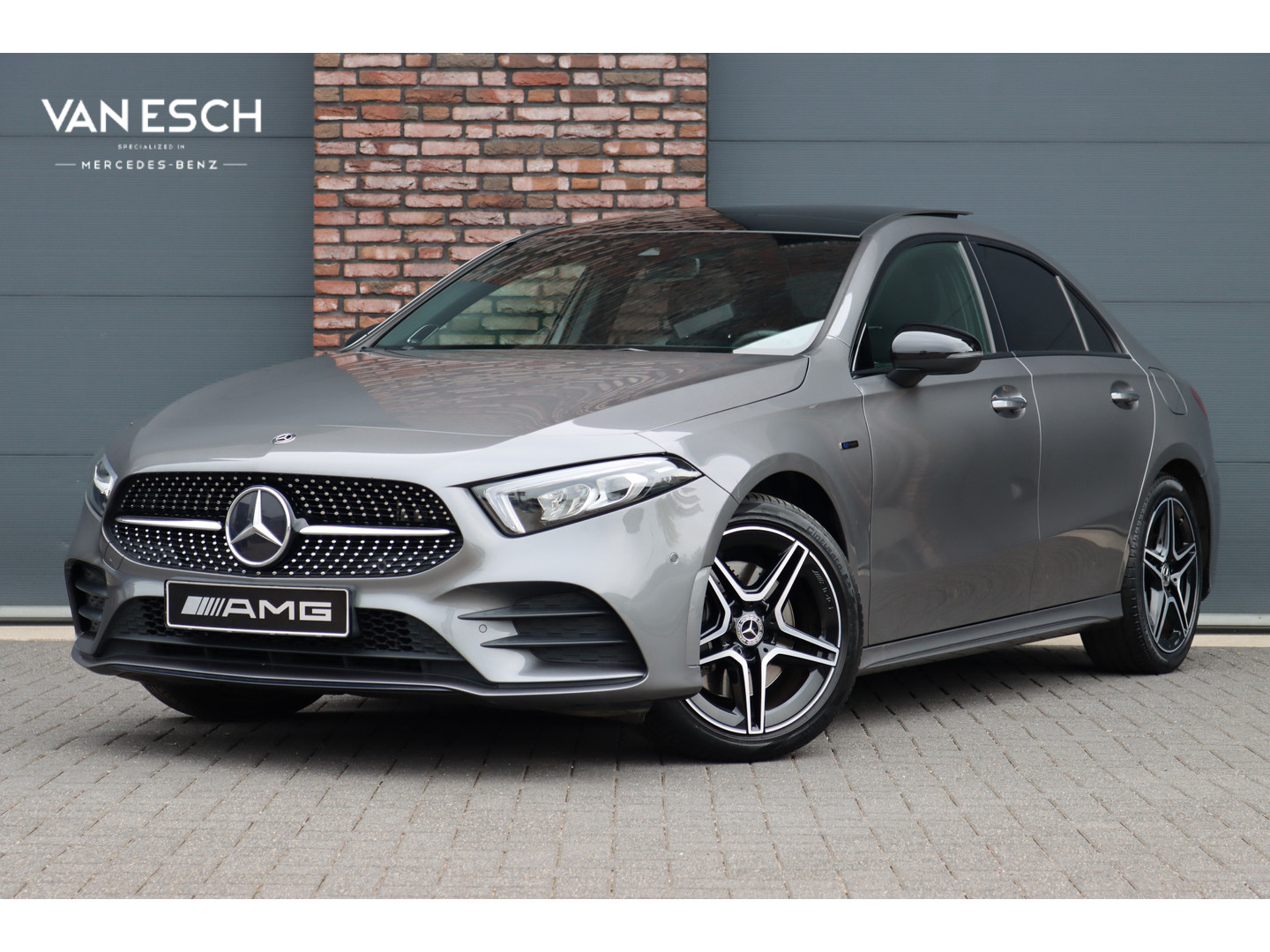 Mercedes-Benz Mercedes-Benz