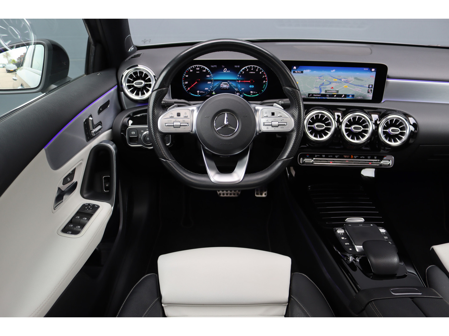 Mercedes-Benz Mercedes-Benz