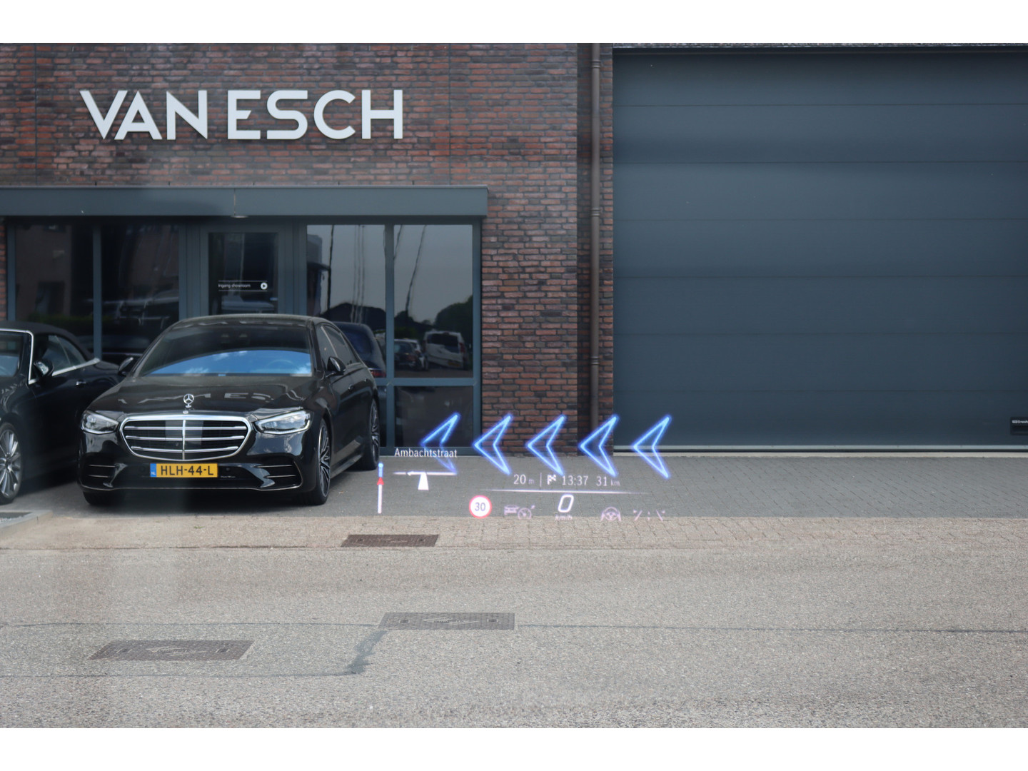 Mercedes-Benz Mercedes-Benz