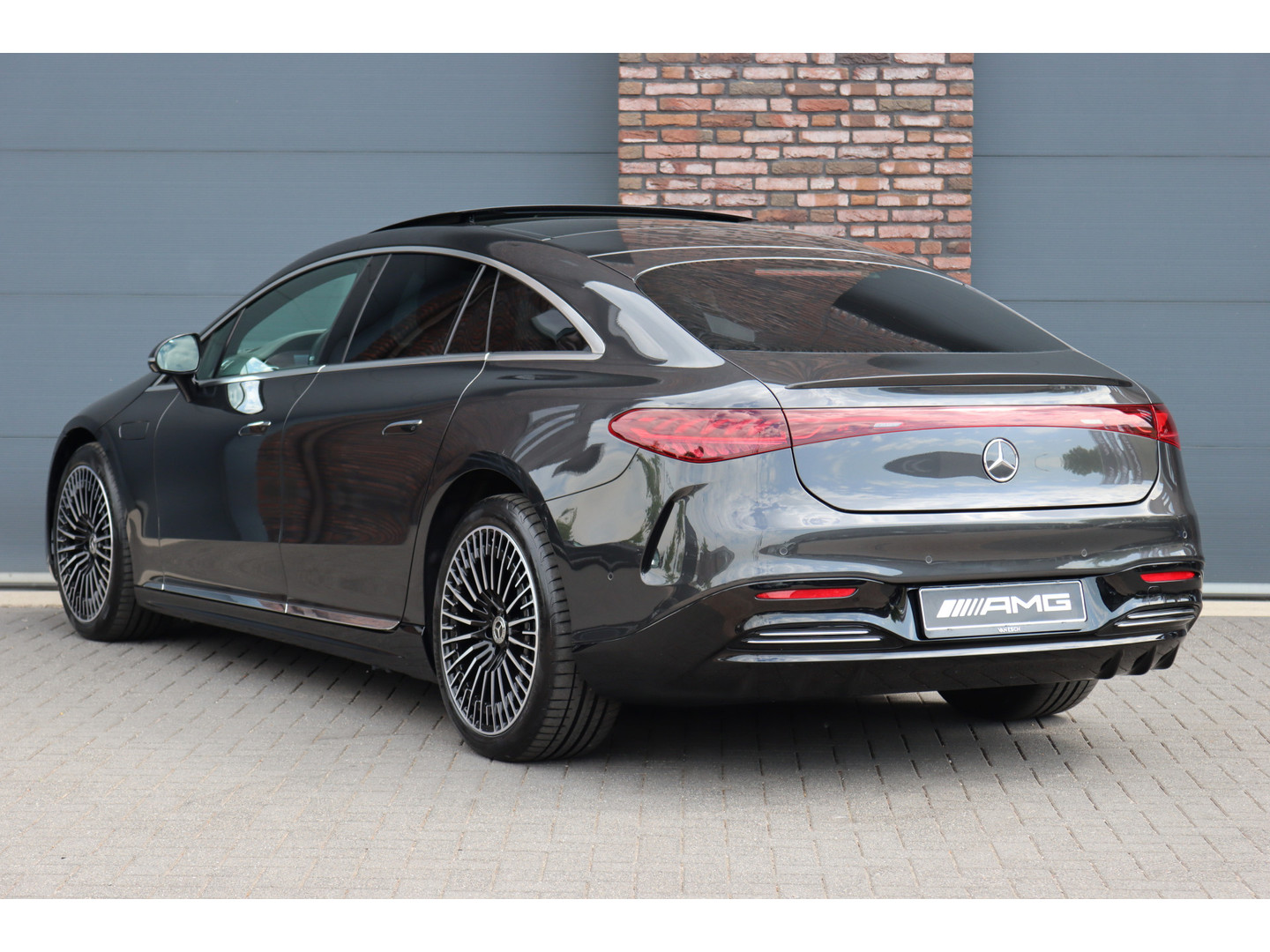 Mercedes-Benz Mercedes-Benz