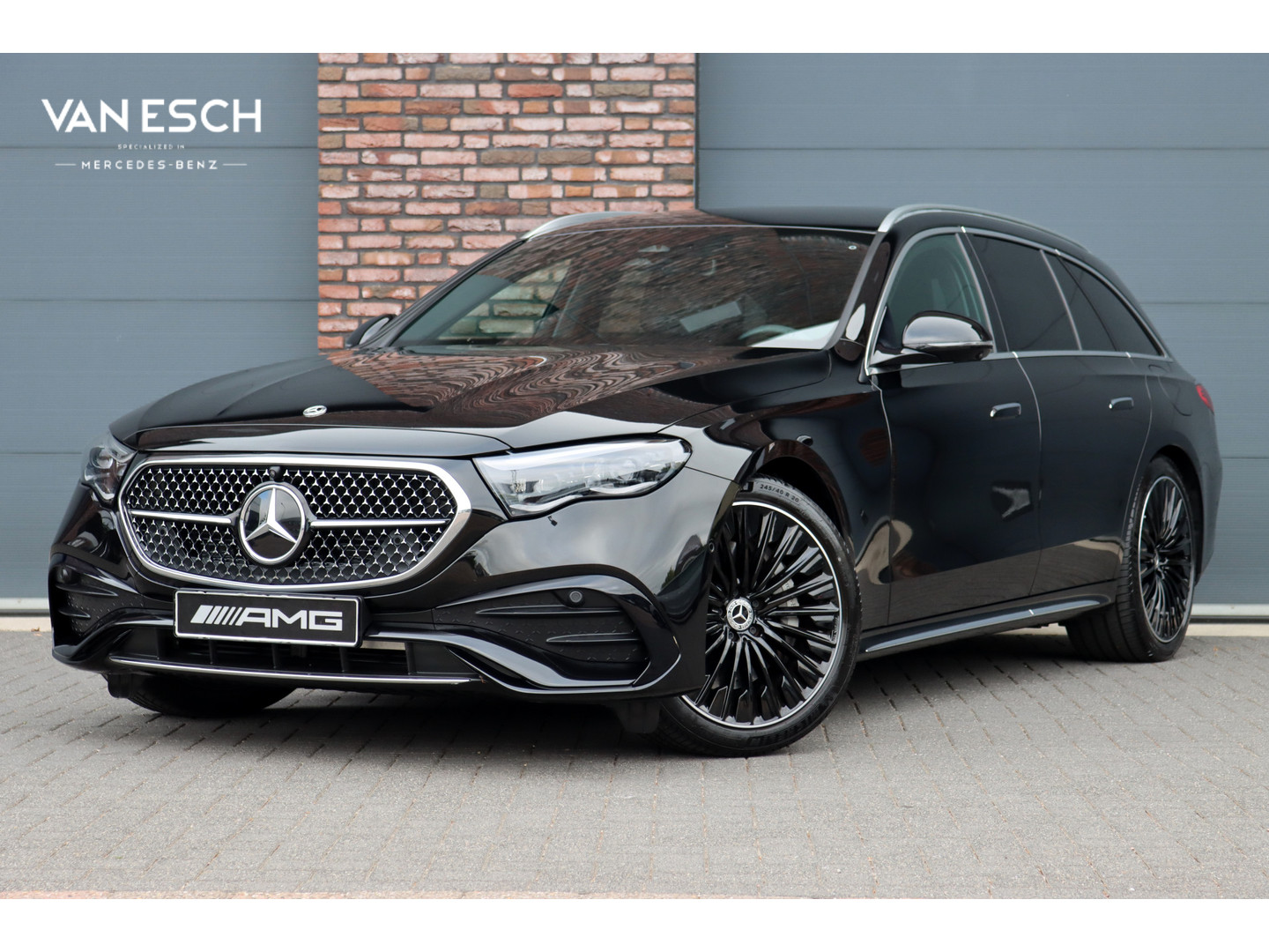 Mercedes-Benz Mercedes-Benz