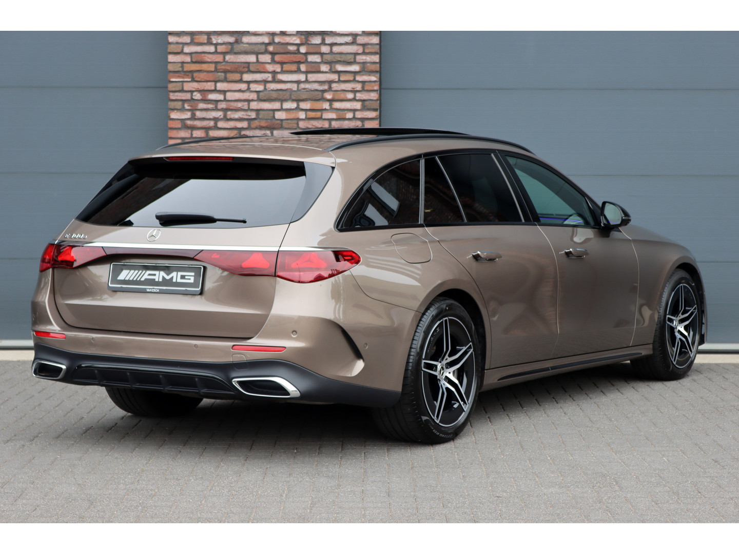 Mercedes-Benz Mercedes-Benz