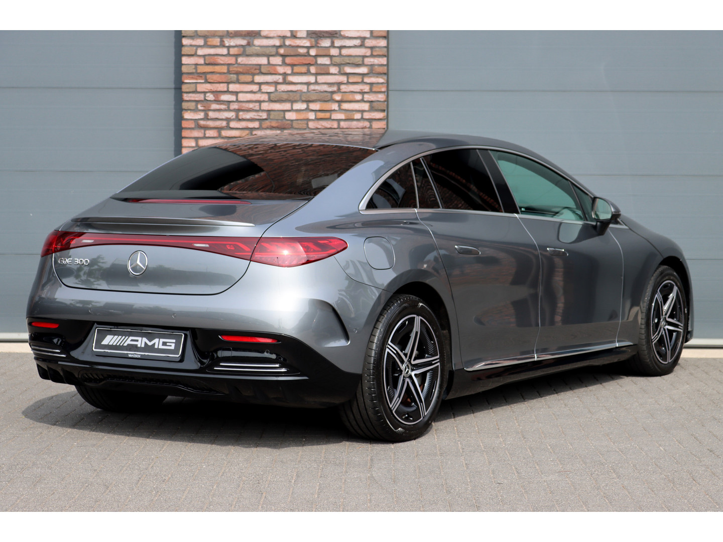 Mercedes-Benz Mercedes-Benz