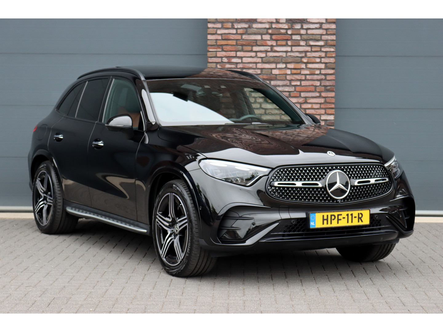 Mercedes-Benz Mercedes-Benz