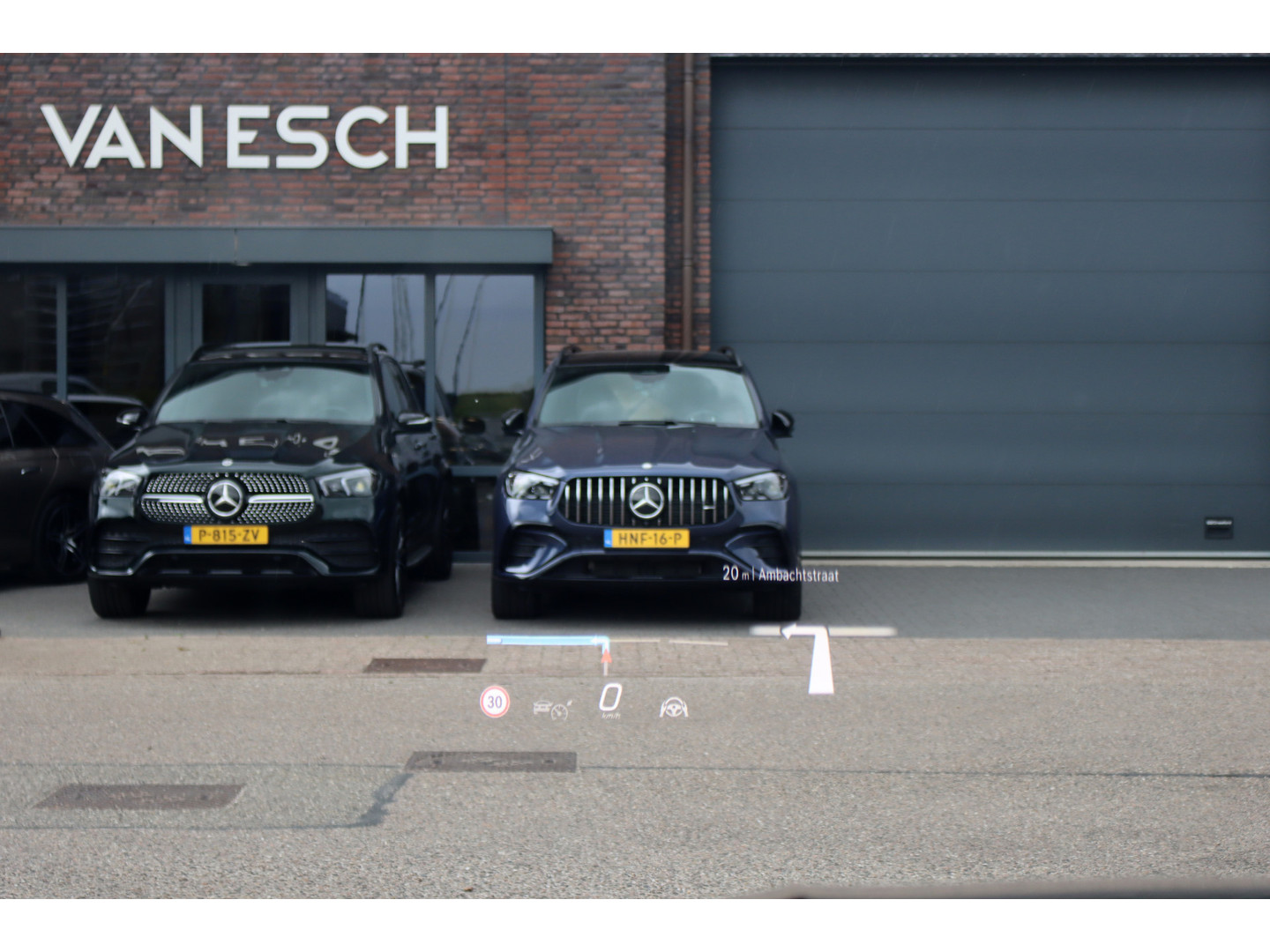 Mercedes-Benz Mercedes-Benz