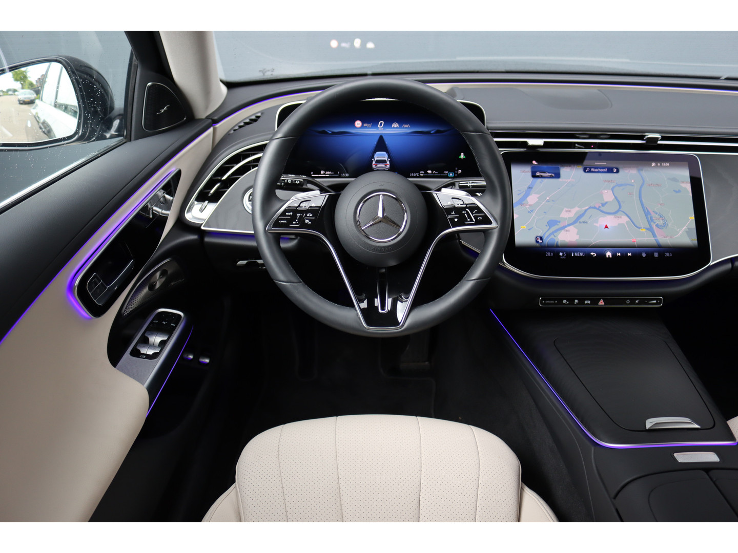 Mercedes-Benz Mercedes-Benz
