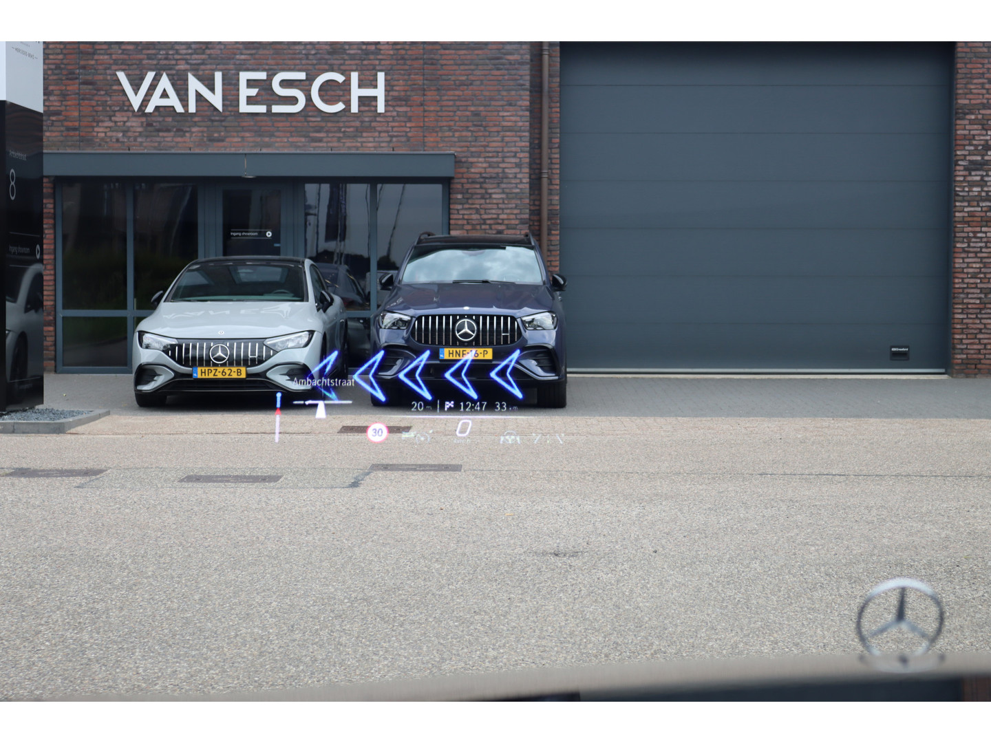 Mercedes-Benz Mercedes-Benz