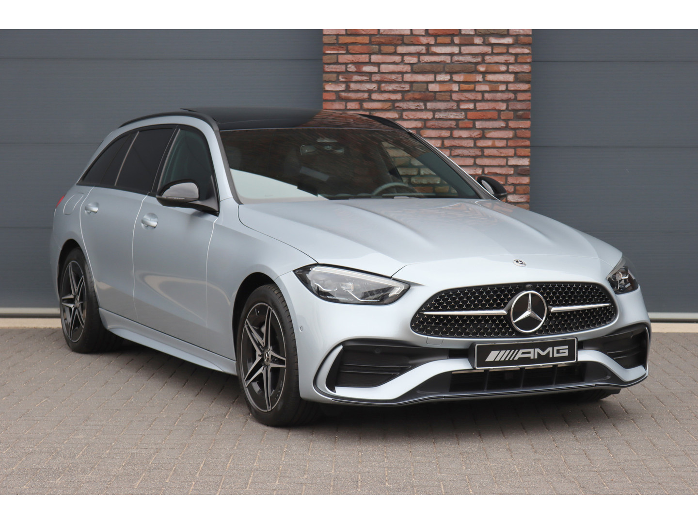 Mercedes-Benz Mercedes-Benz