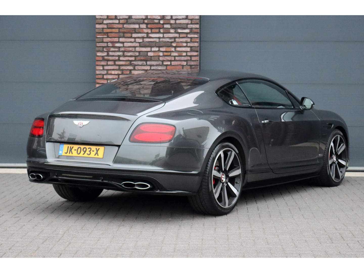 Bentley Bentley