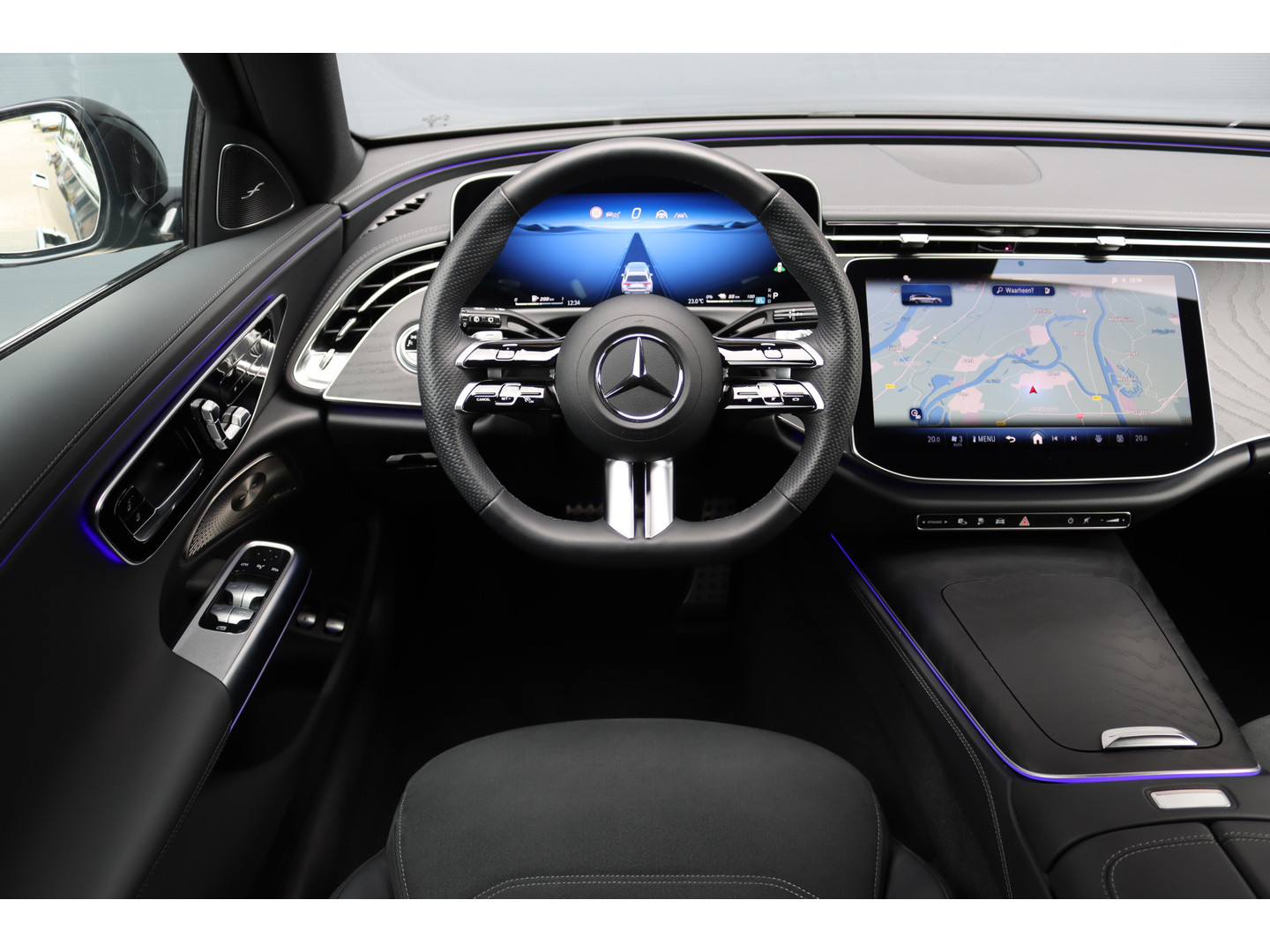 Mercedes-Benz Mercedes-Benz