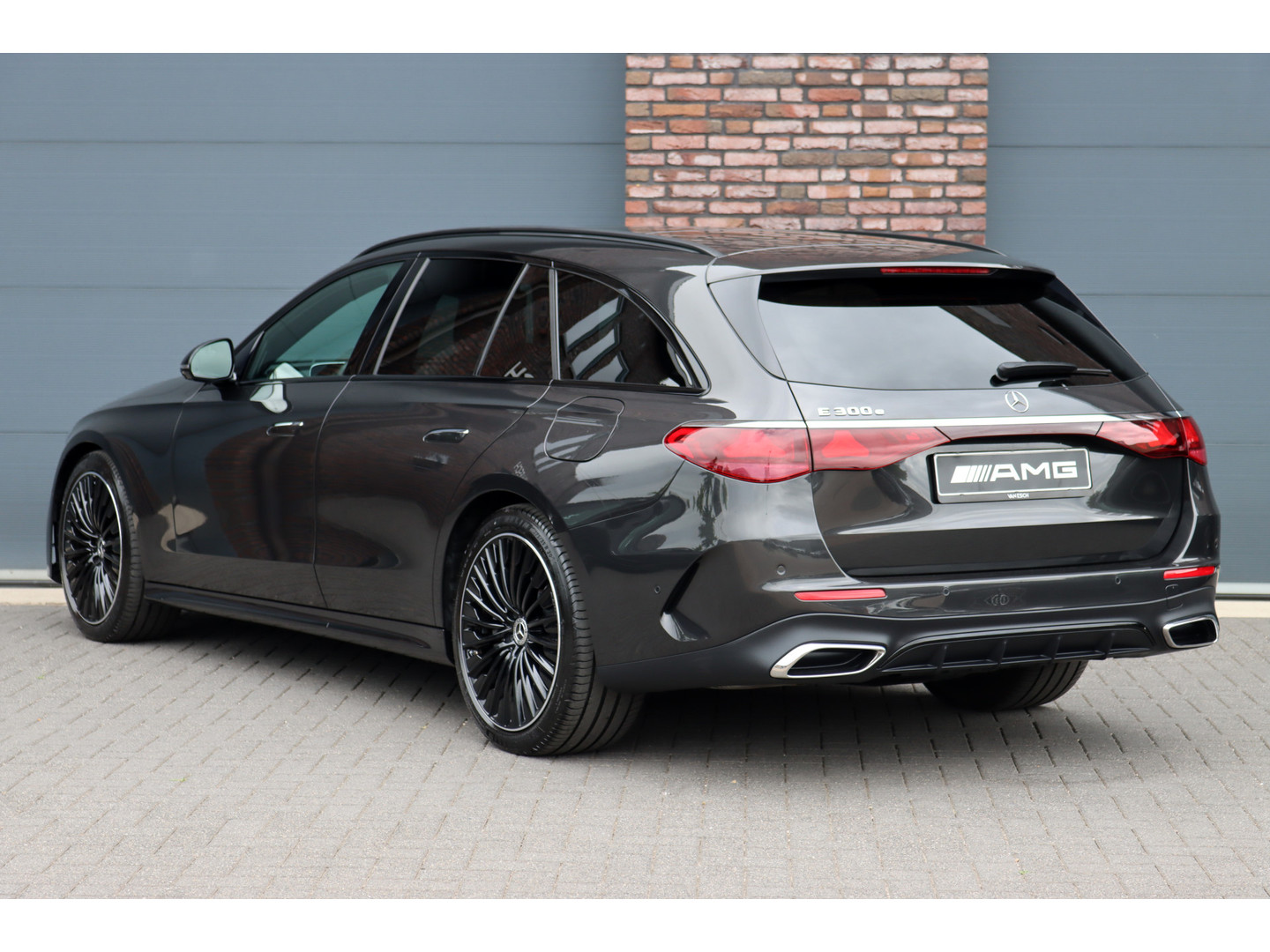 Mercedes-Benz Mercedes-Benz