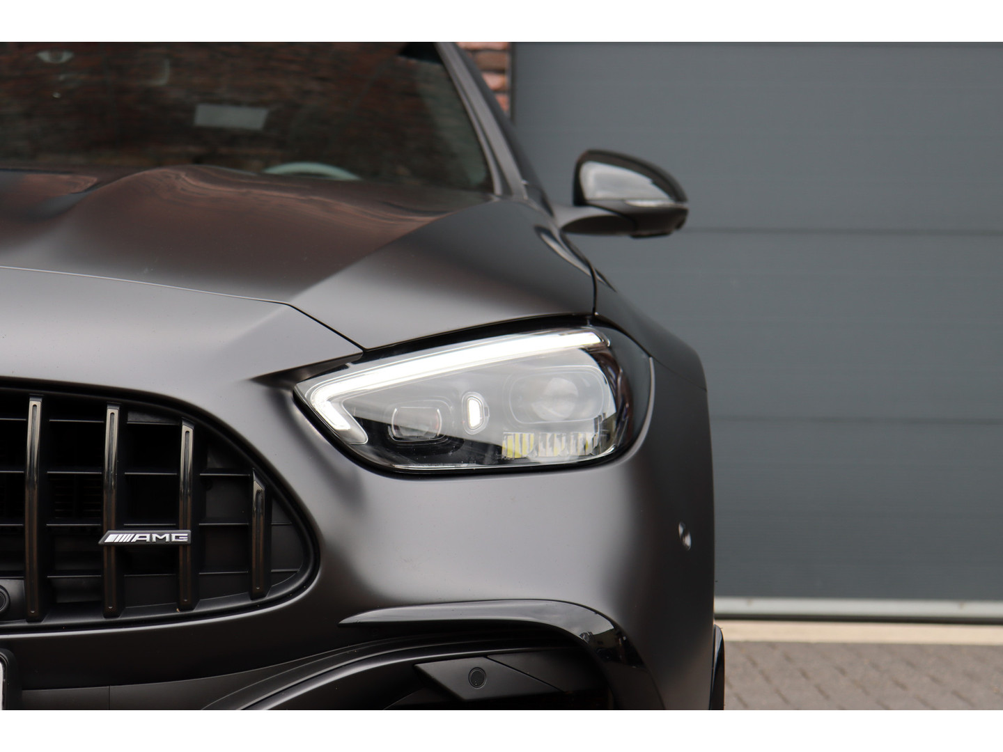 Mercedes-Benz Mercedes-Benz