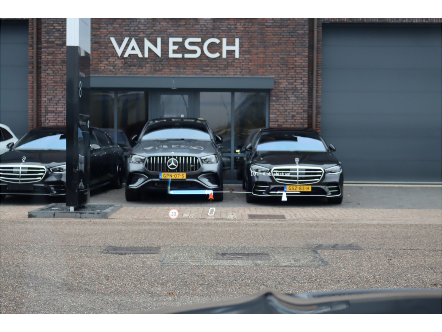 Mercedes-Benz Mercedes-Benz
