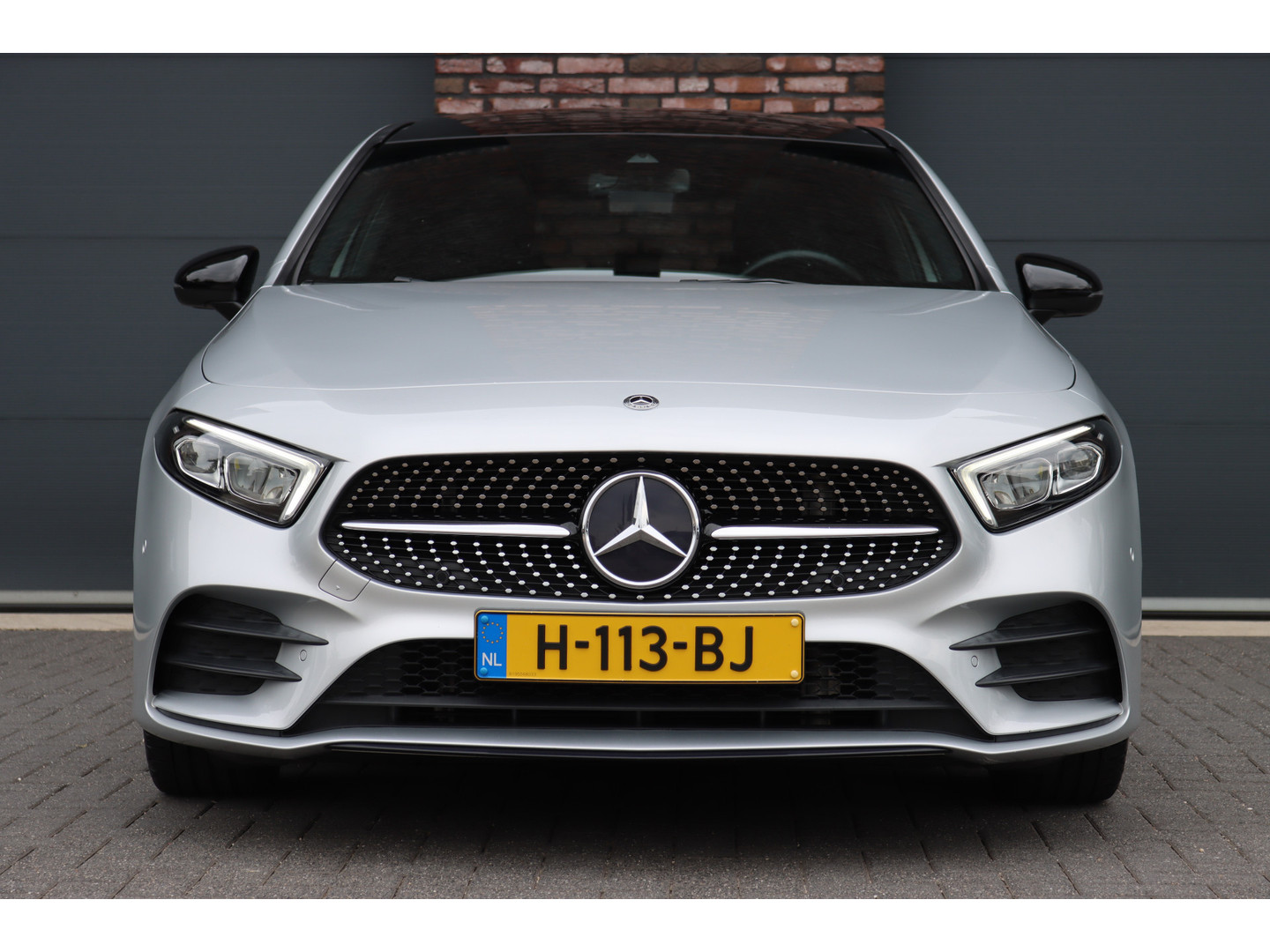 Mercedes-Benz Mercedes-Benz