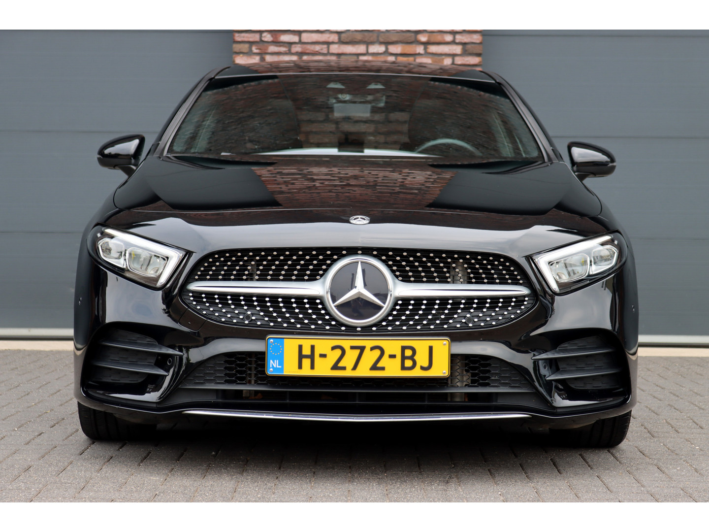 Mercedes-Benz Mercedes-Benz