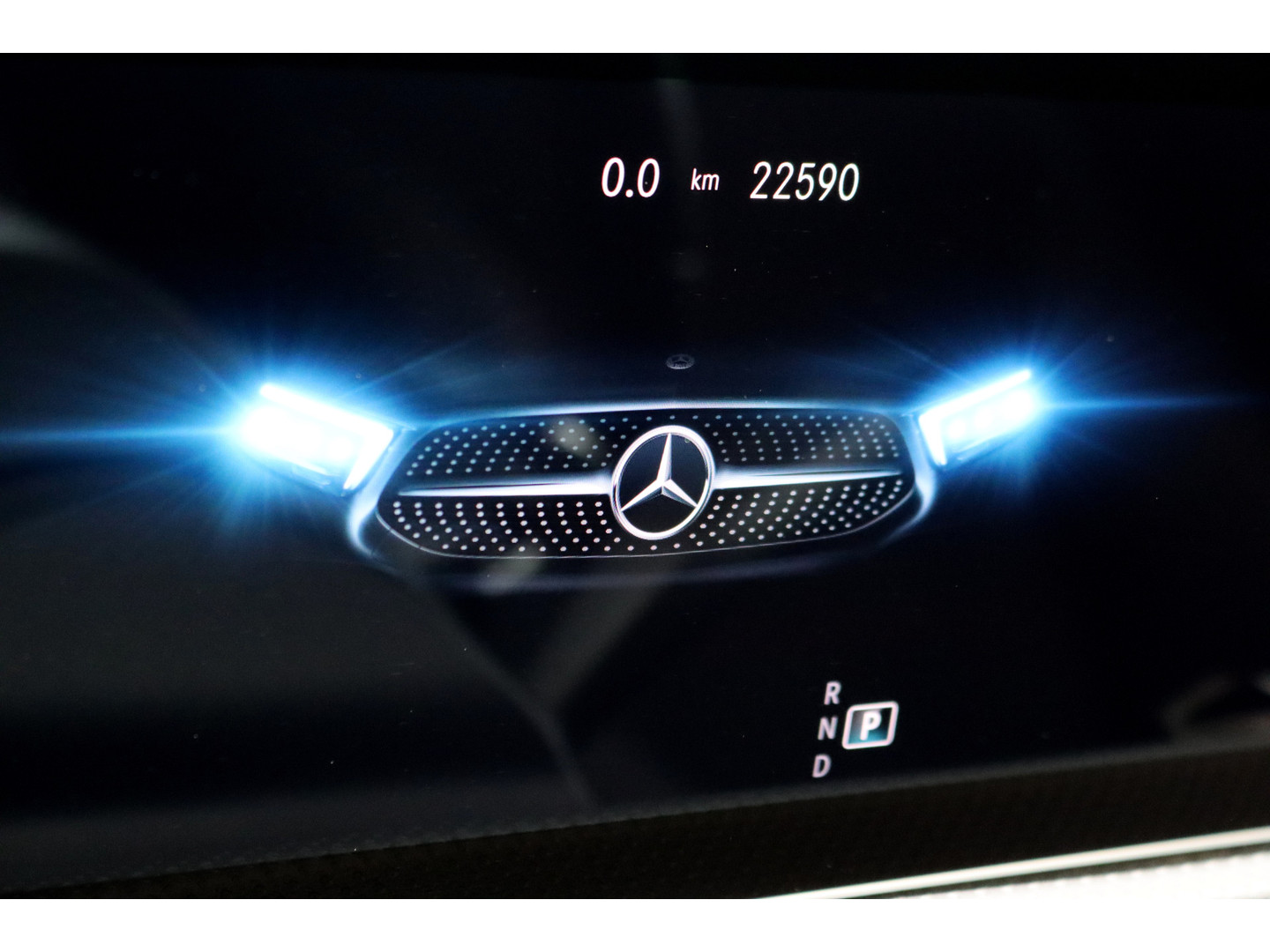 Mercedes-Benz Mercedes-Benz