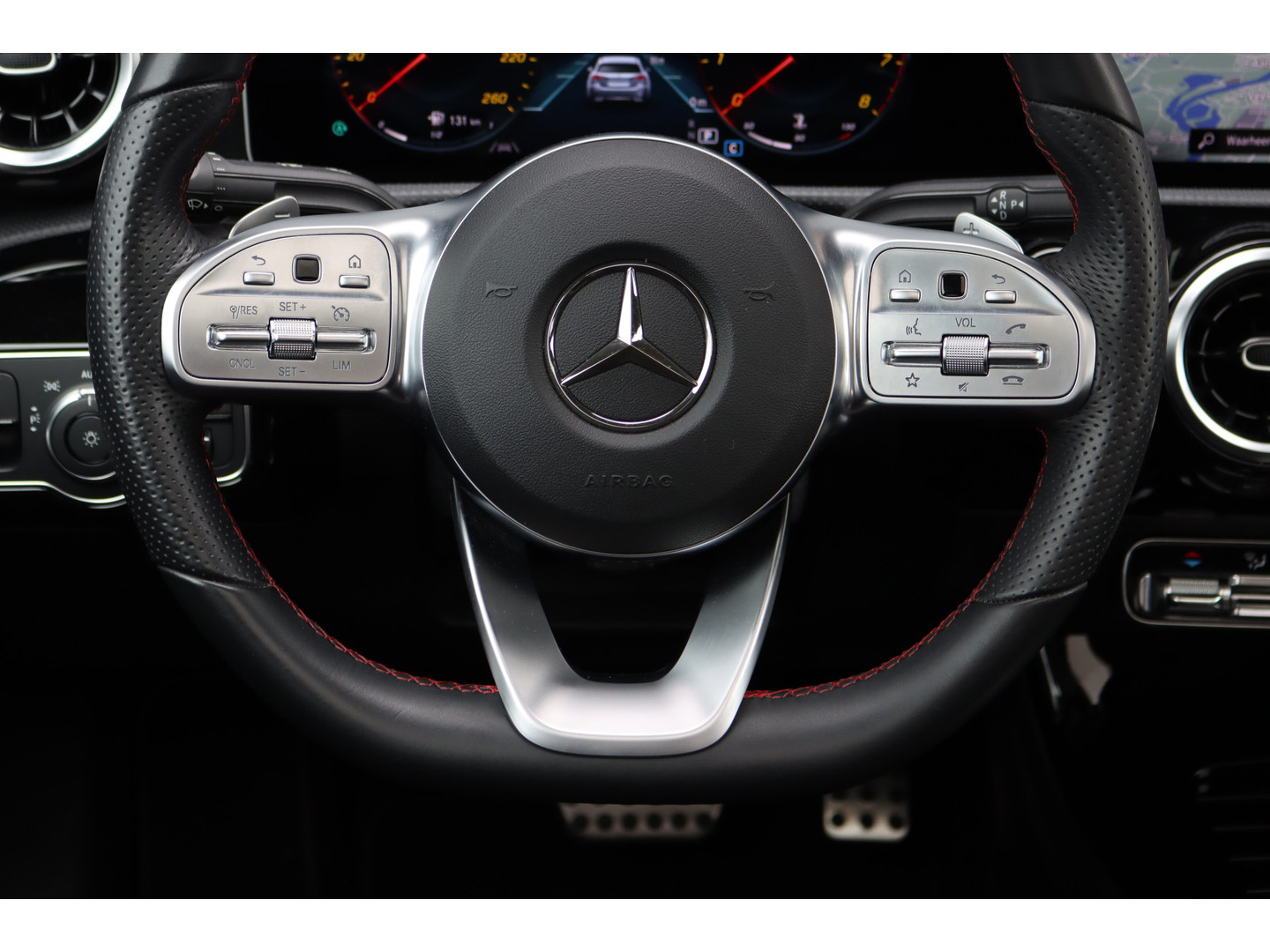 Mercedes-Benz Mercedes-Benz