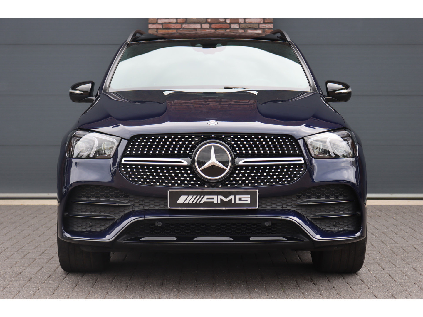 Mercedes-Benz Mercedes-Benz