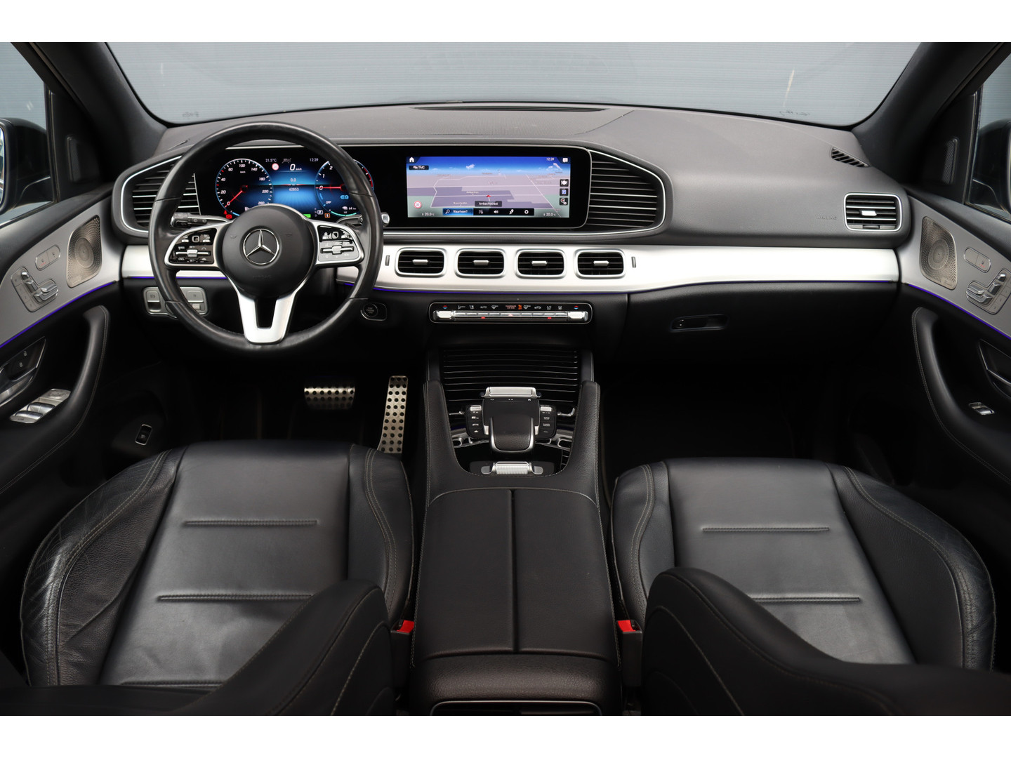 Mercedes-Benz Mercedes-Benz