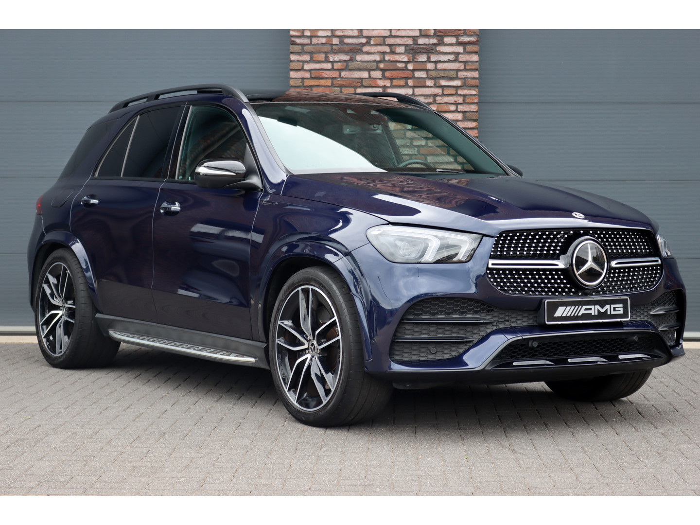 Mercedes-Benz Mercedes-Benz