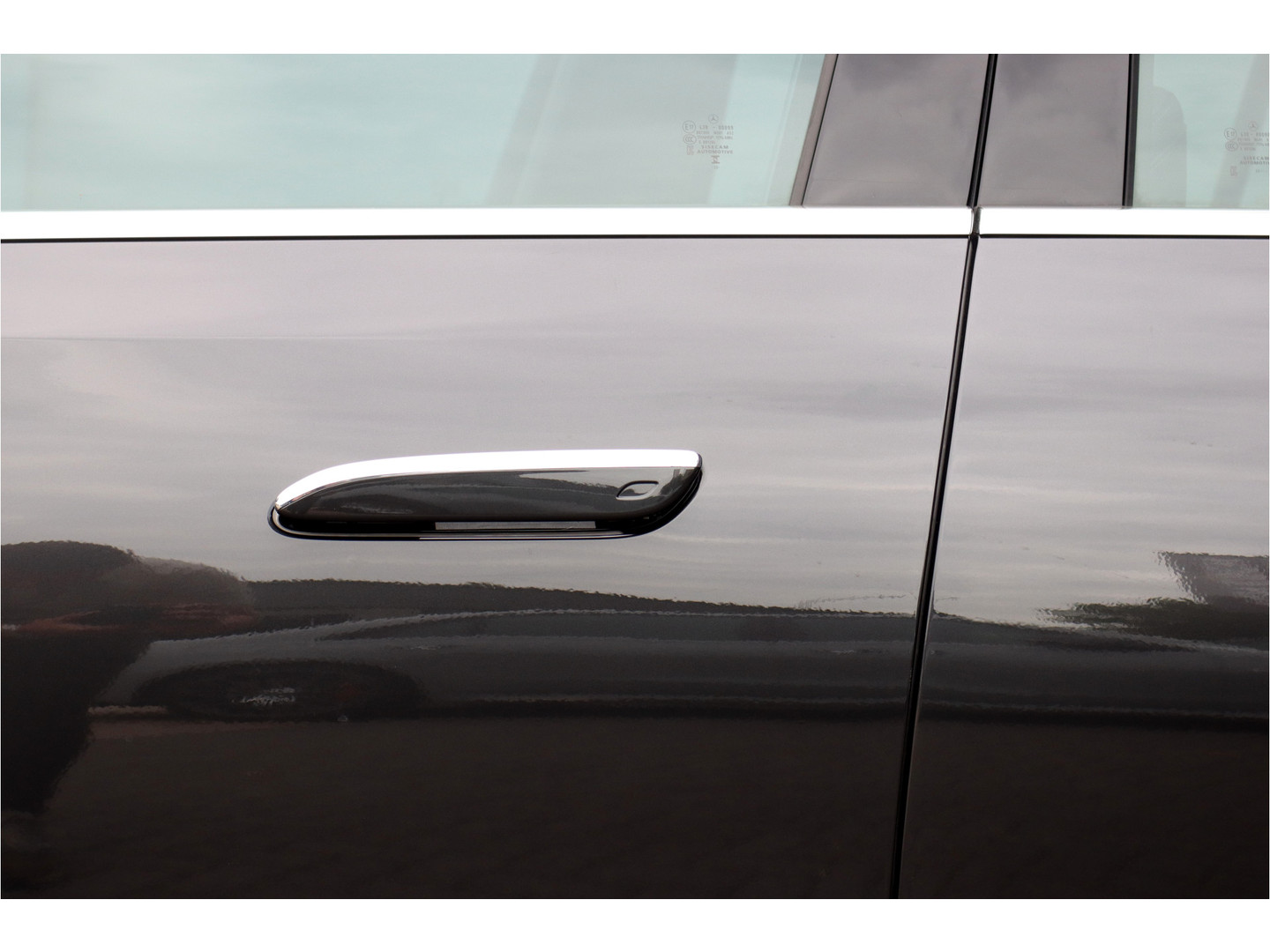 Mercedes-Benz Mercedes-Benz