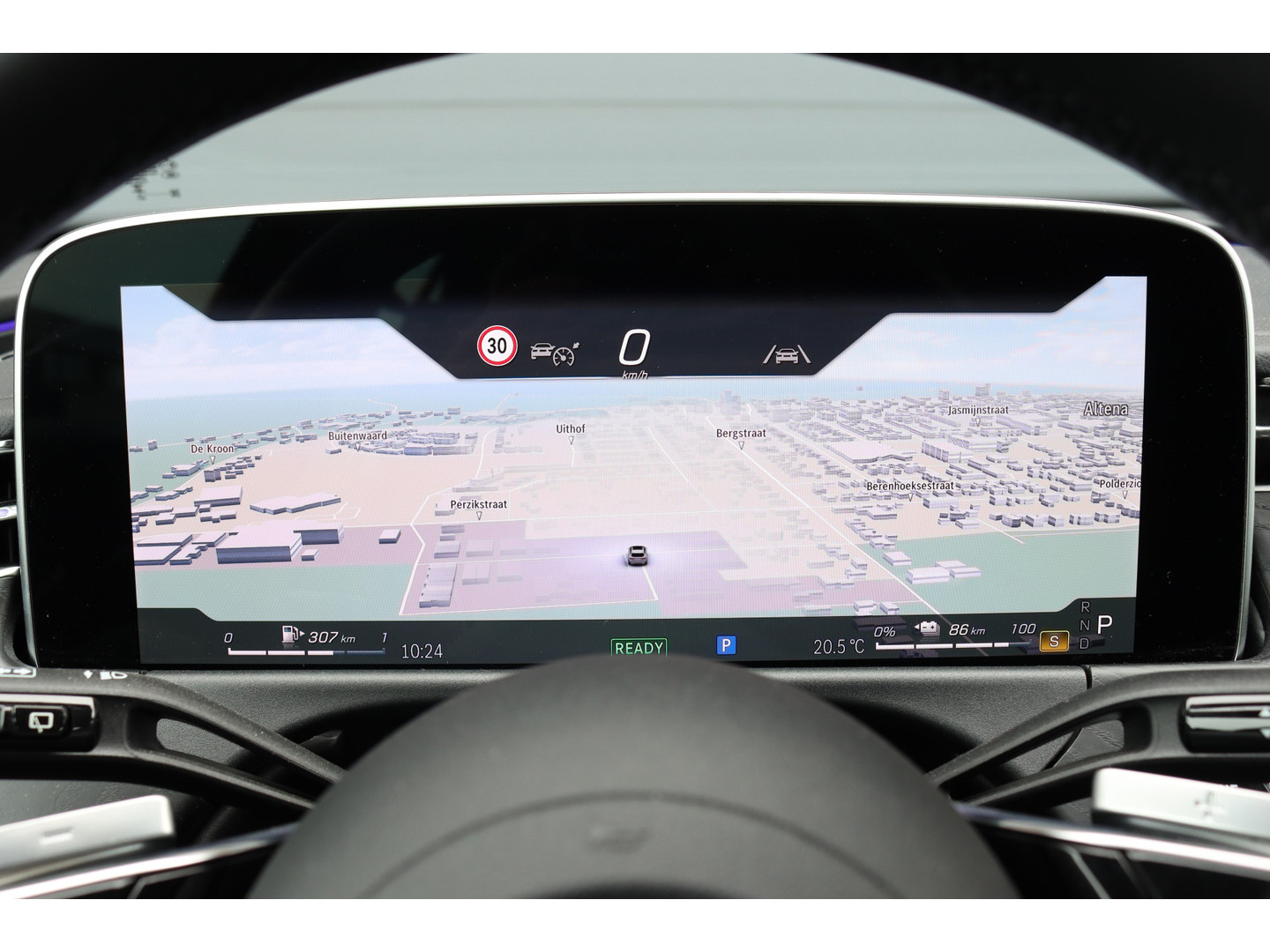 Mercedes-Benz Mercedes-Benz