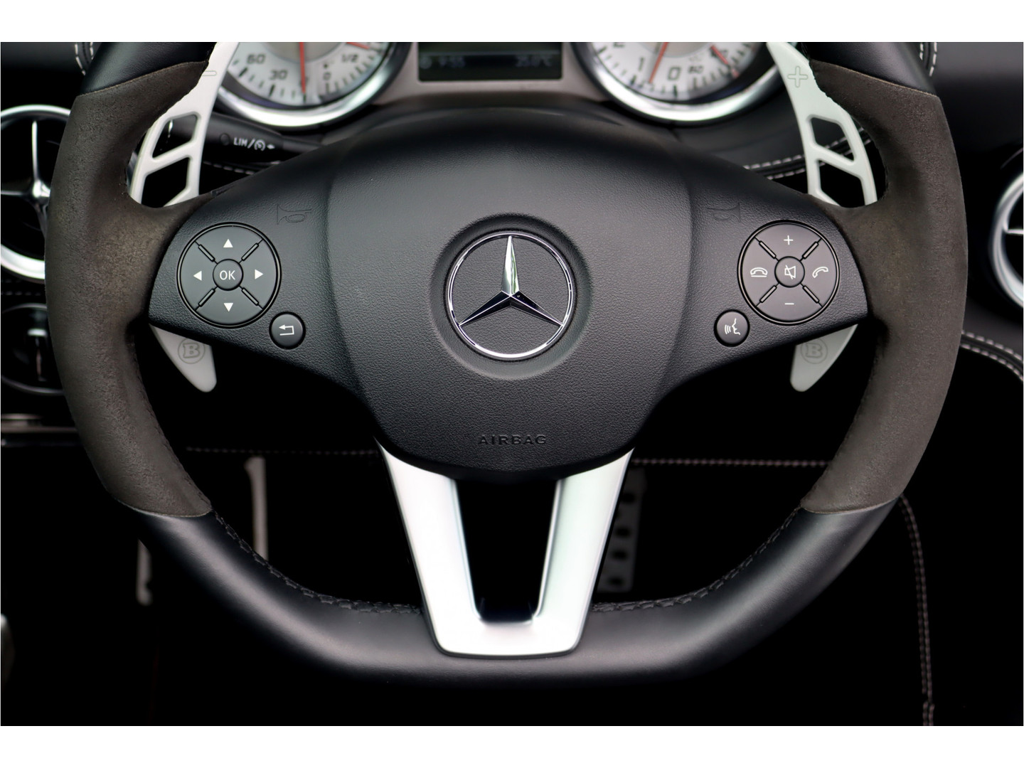 Mercedes-Benz Mercedes-Benz