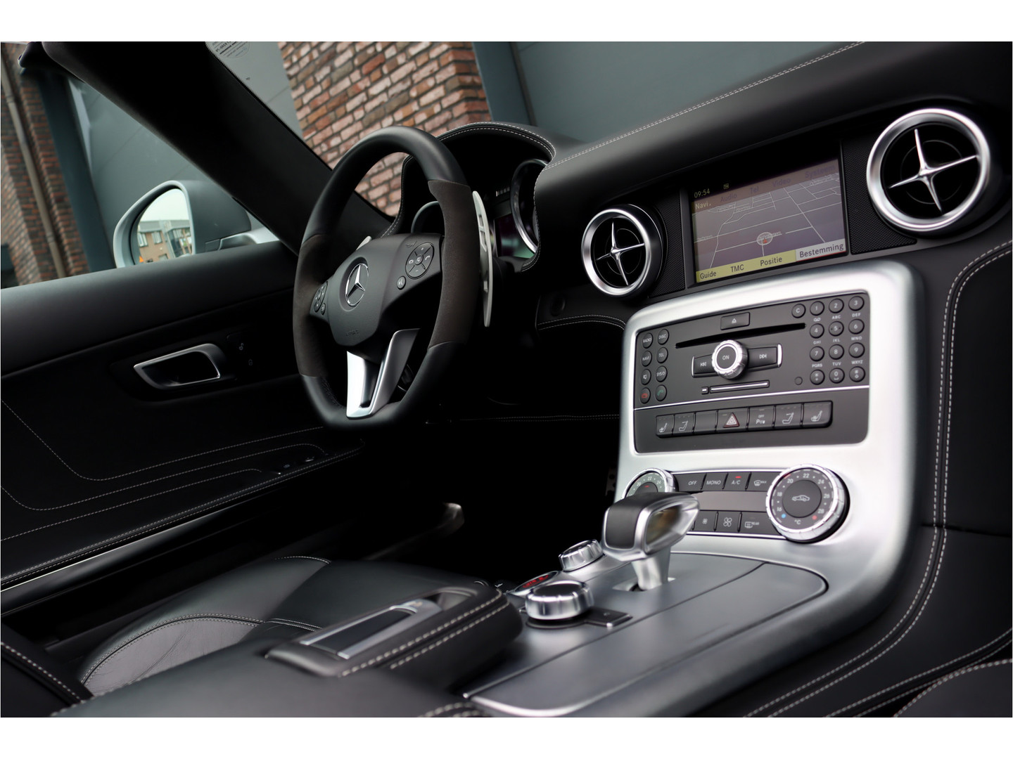 Mercedes-Benz Mercedes-Benz