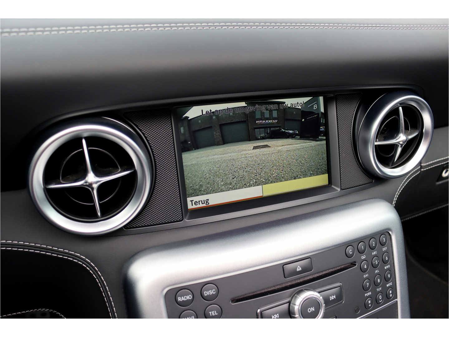 Mercedes-Benz Mercedes-Benz