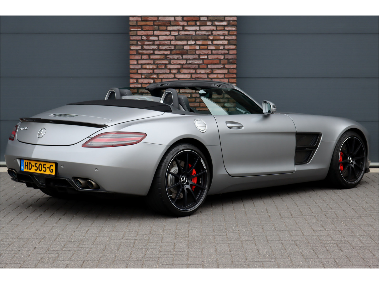 Mercedes-Benz Mercedes-Benz