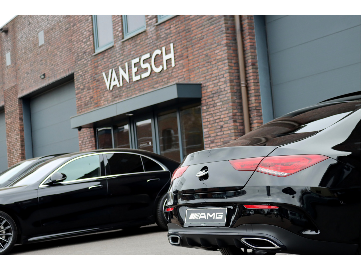 Mercedes-Benz Mercedes-Benz