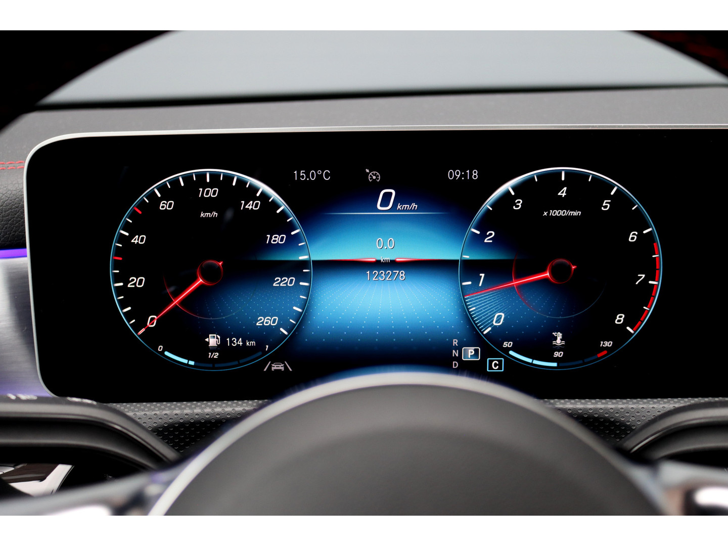 Mercedes-Benz Mercedes-Benz